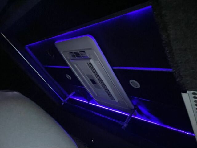 Синій Мерседес Sprinter, об'ємом двигуна 2.7 л та пробігом 800 тис. км за 7950 $, фото 11 на Automoto.ua