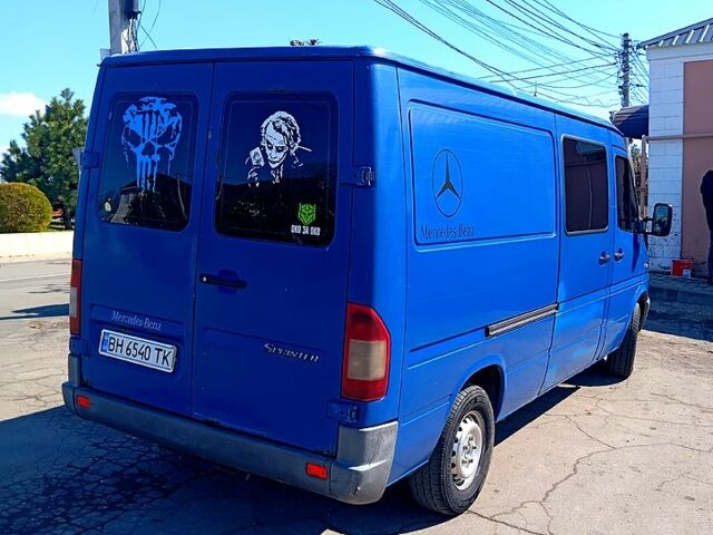 Синій Мерседес Sprinter, об'ємом двигуна 2.1 л та пробігом 480 тис. км за 6300 $, фото 2 на Automoto.ua