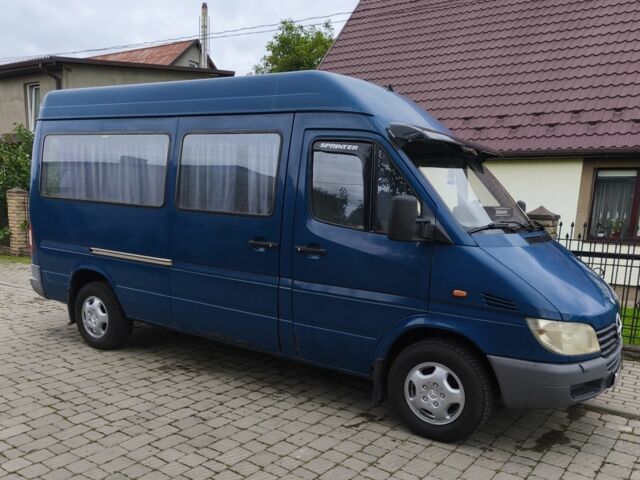 Синій Мерседес Sprinter, об'ємом двигуна 2.2 л та пробігом 357 тис. км за 7800 $, фото 2 на Automoto.ua