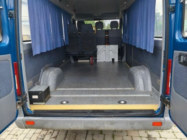 Синій Мерседес Sprinter, об'ємом двигуна 2.2 л та пробігом 357 тис. км за 7800 $, фото 7 на Automoto.ua