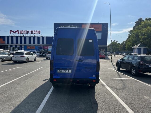 Синий Мерседес Sprinter, объемом двигателя 2.7 л и пробегом 530 тыс. км за 7500 $, фото 3 на Automoto.ua