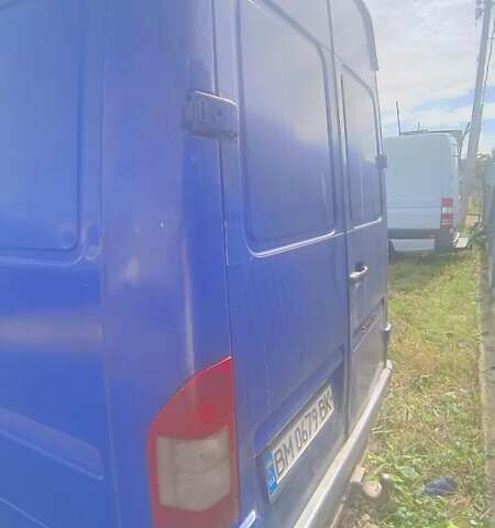 Синий Мерседес Sprinter, объемом двигателя 2.15 л и пробегом 802 тыс. км за 7800 $, фото 1 на Automoto.ua