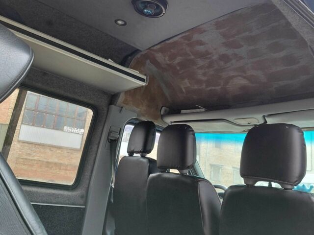 Синій Мерседес Sprinter, об'ємом двигуна 2.7 л та пробігом 410 тис. км за 7000 $, фото 6 на Automoto.ua
