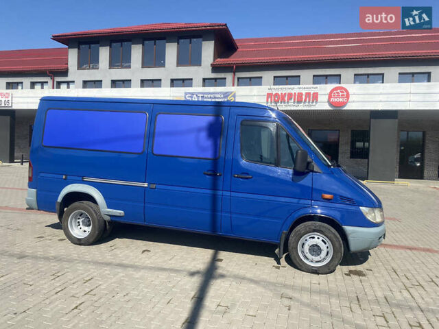 Синій Мерседес Sprinter, об'ємом двигуна 2.7 л та пробігом 413 тис. км за 13000 $, фото 12 на Automoto.ua