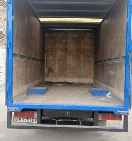 Синий Мерседес Sprinter, объемом двигателя 2.2 л и пробегом 480 тыс. км за 12500 $, фото 18 на Automoto.ua