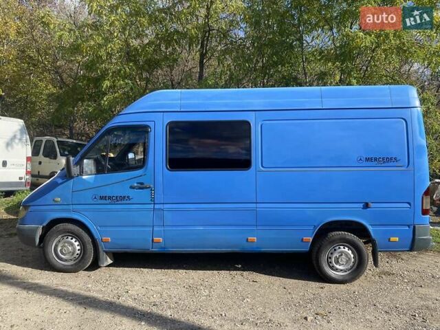 Синій Мерседес Sprinter, об'ємом двигуна 2.15 л та пробігом 244 тис. км за 8888 $, фото 3 на Automoto.ua