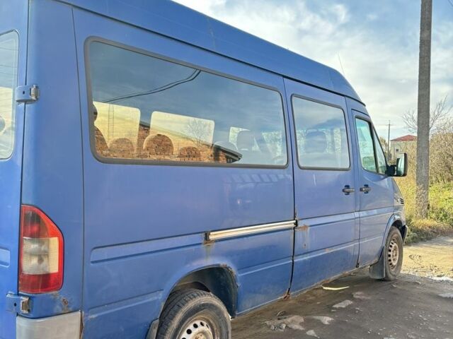 Мерседес Sprinter 2004 в Львове на Automoto.ua Синий Мерседес Sprinter, объемом двигателя 2.1 л и пробегом 447 тыс. км за 4500 $, фото 9 на Automoto.ua