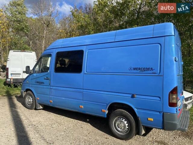 Синій Мерседес Sprinter, об'ємом двигуна 2.15 л та пробігом 244 тис. км за 8888 $, фото 2 на Automoto.ua