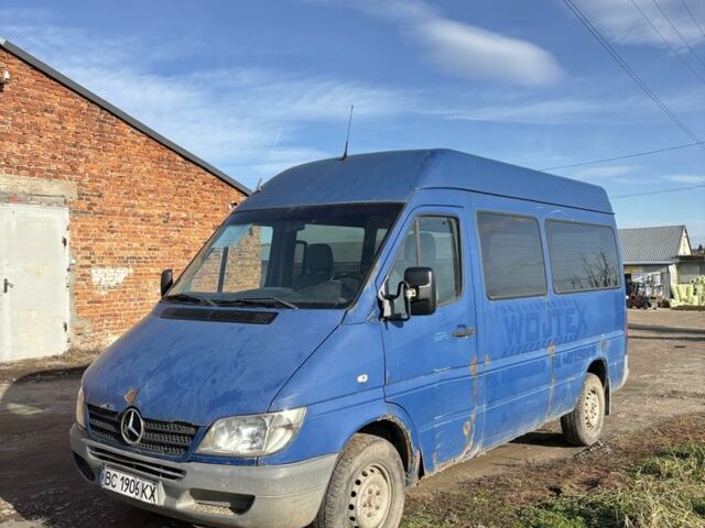 Мерседес Sprinter 2004 в Львове на Automoto.ua Синий Мерседес Sprinter, объемом двигателя 2.1 л и пробегом 447 тыс. км за 4500 $, фото 3 на Automoto.ua