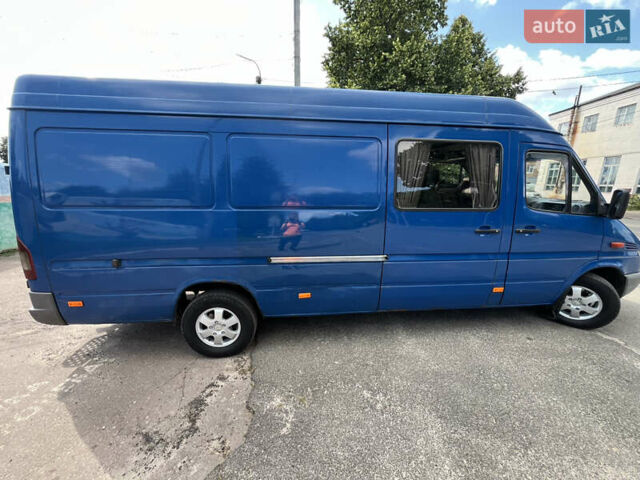 Синий Мерседес Sprinter, объемом двигателя 2.69 л и пробегом 450 тыс. км за 7777 $, фото 6 на Automoto.ua