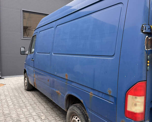 Синій Мерседес Sprinter, об'ємом двигуна 2.7 л та пробігом 487 тис. км за 7900 $, фото 3 на Automoto.ua