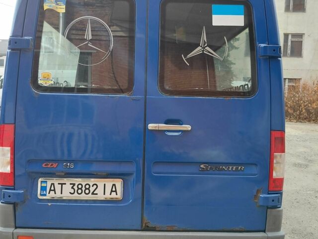 Синій Мерседес Sprinter, об'ємом двигуна 2.7 л та пробігом 410 тис. км за 7000 $, фото 3 на Automoto.ua