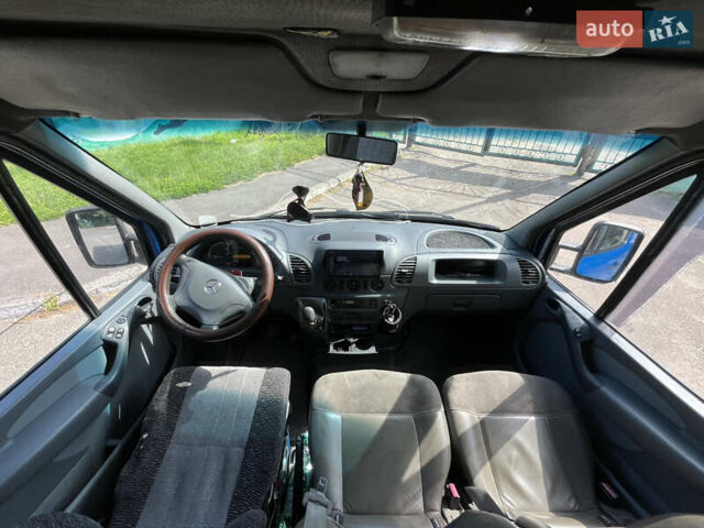 Синий Мерседес Sprinter, объемом двигателя 2.69 л и пробегом 450 тыс. км за 7777 $, фото 19 на Automoto.ua