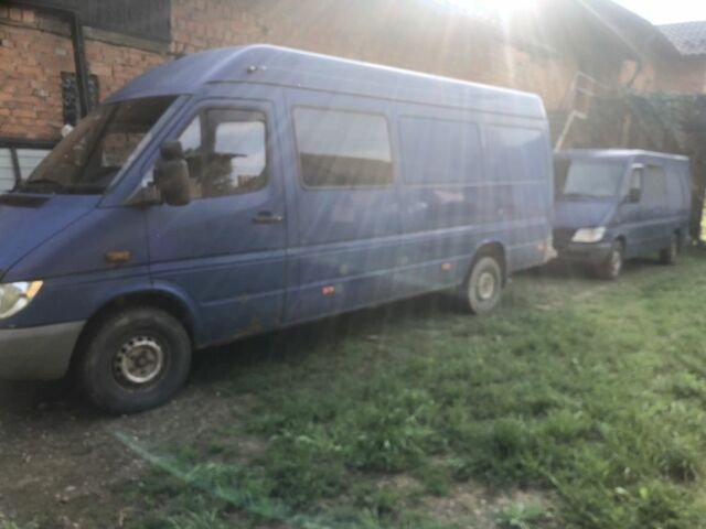 Синій Мерседес Sprinter, об'ємом двигуна 2.1 л та пробігом 1 тис. км за 8000 $, фото 3 на Automoto.ua