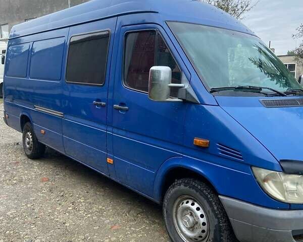 Синій Мерседес Sprinter, об'ємом двигуна 2.15 л та пробігом 450 тис. км за 8300 $, фото 1 на Automoto.ua