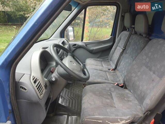 Синій Мерседес Sprinter, об'ємом двигуна 2.1 л та пробігом 349 тис. км за 7900 $, фото 13 на Automoto.ua