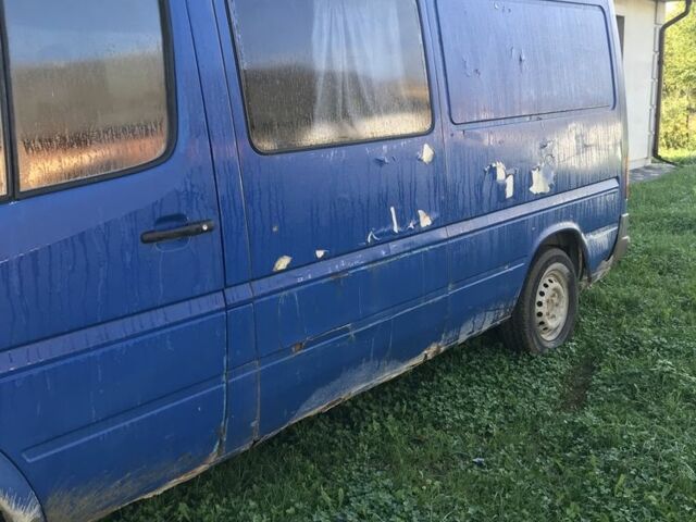 Синий Мерседес Sprinter, объемом двигателя 0 л и пробегом 3 тыс. км за 4200 $, фото 2 на Automoto.ua
