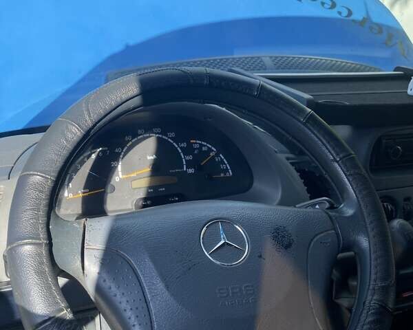 Синій Мерседес Sprinter, об'ємом двигуна 2.15 л та пробігом 244 тис. км за 8888 $, фото 17 на Automoto.ua