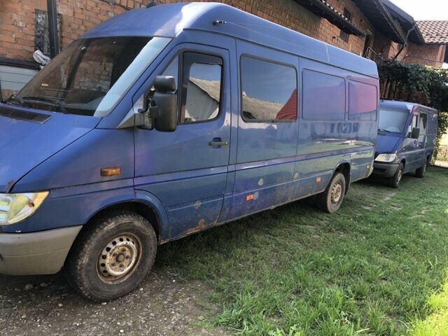 Синій Мерседес Sprinter, об'ємом двигуна 2.1 л та пробігом 1 тис. км за 8000 $, фото 6 на Automoto.ua