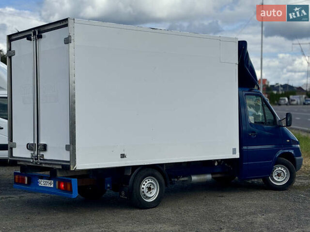 Синий Мерседес Sprinter, объемом двигателя 2.2 л и пробегом 300 тыс. км за 11900 $, фото 4 на Automoto.ua