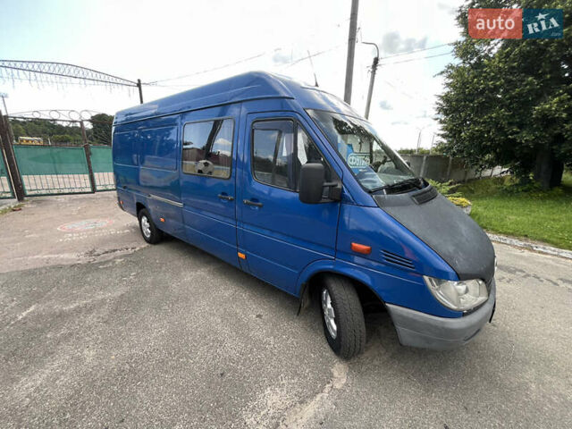 Синий Мерседес Sprinter, объемом двигателя 2.69 л и пробегом 450 тыс. км за 7777 $, фото 7 на Automoto.ua