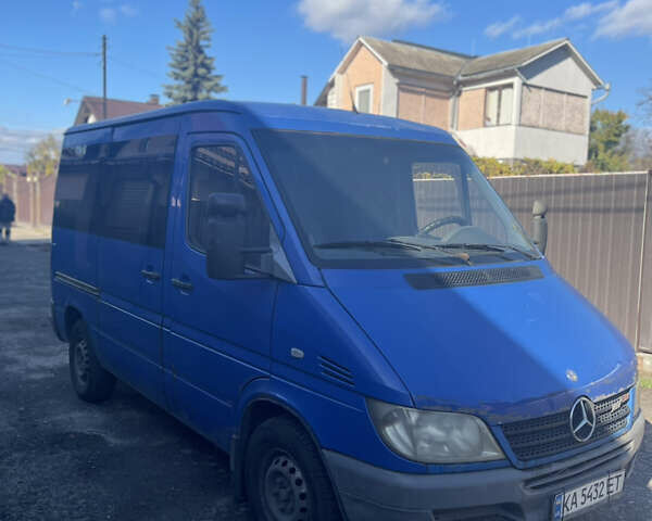 Синій Мерседес Sprinter, об'ємом двигуна 2.15 л та пробігом 805 тис. км за 6000 $, фото 1 на Automoto.ua