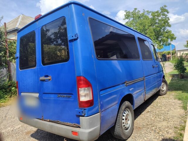 Синий Мерседес Sprinter, объемом двигателя 0 л и пробегом 375 тыс. км за 5000 $, фото 3 на Automoto.ua