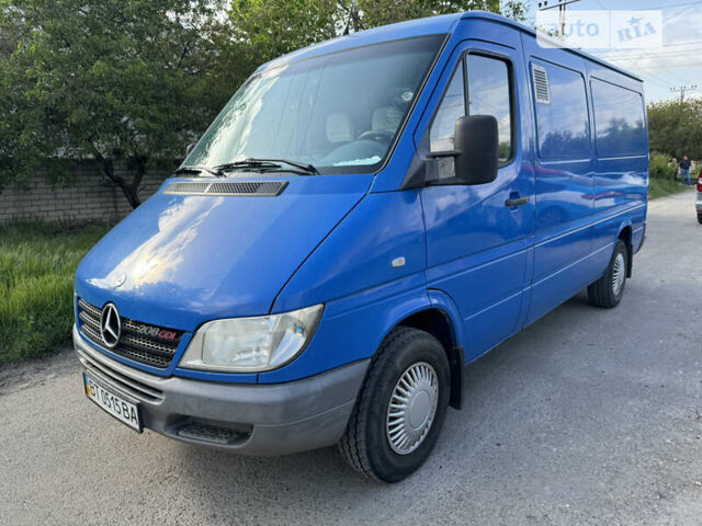 Синій Мерседес Sprinter, об'ємом двигуна 2.15 л та пробігом 625 тис. км за 8500 $, фото 1 на Automoto.ua