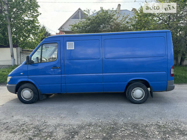 Синій Мерседес Sprinter, об'ємом двигуна 2.15 л та пробігом 625 тис. км за 8500 $, фото 2 на Automoto.ua