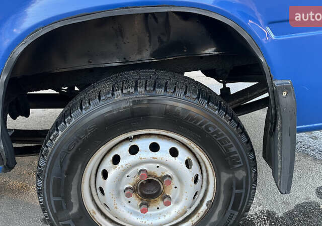 Синій Мерседес Sprinter, об'ємом двигуна 2.15 л та пробігом 430 тис. км за 13000 $, фото 27 на Automoto.ua