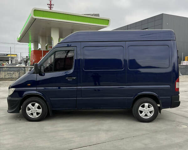 Синій Мерседес Sprinter, об'ємом двигуна 2.15 л та пробігом 540 тис. км за 8000 $, фото 12 на Automoto.ua