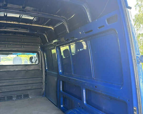 Синій Мерседес Sprinter, об'ємом двигуна 0 л та пробігом 288 тис. км за 8700 $, фото 13 на Automoto.ua