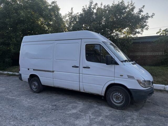 Синий Мерседес Sprinter, объемом двигателя 2.1 л и пробегом 100 тыс. км за 4200 $, фото 2 на Automoto.ua