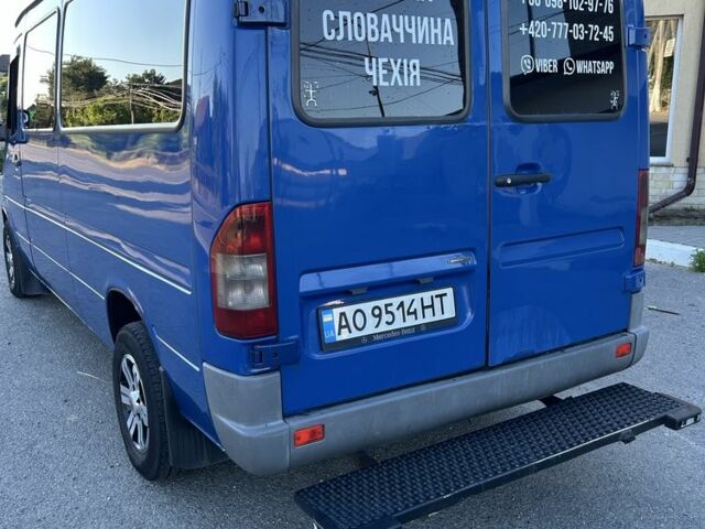 Синий Мерседес Sprinter, объемом двигателя 2.7 л и пробегом 586 тыс. км за 8000 $, фото 3 на Automoto.ua