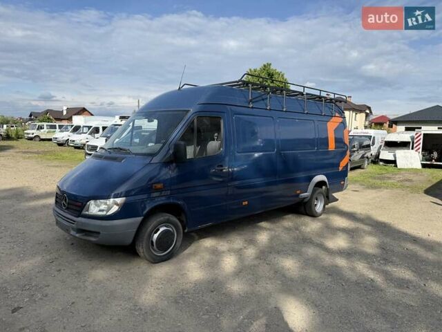 Синий Мерседес Sprinter, объемом двигателя 2.7 л и пробегом 228 тыс. км за 18500 $, фото 7 на Automoto.ua