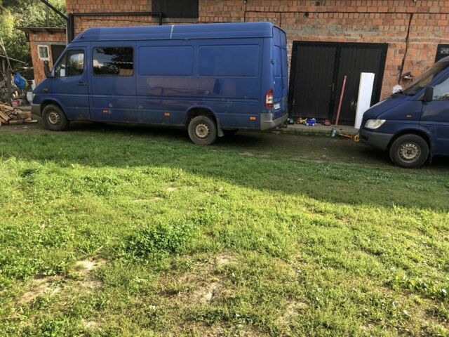 Синий Мерседес Sprinter, объемом двигателя 0 л и пробегом 1 тыс. км за 8000 $, фото 1 на Automoto.ua