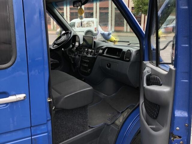 Синий Мерседес Sprinter, объемом двигателя 2.1 л и пробегом 500 тыс. км за 7800 $, фото 8 на Automoto.ua