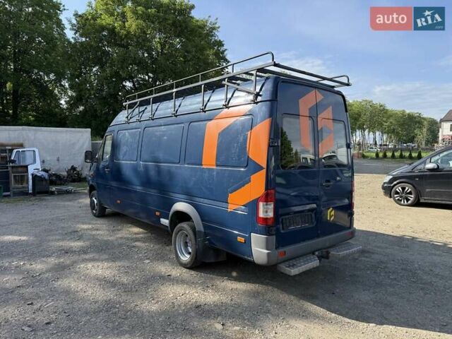 Синий Мерседес Sprinter, объемом двигателя 2.7 л и пробегом 228 тыс. км за 18500 $, фото 14 на Automoto.ua