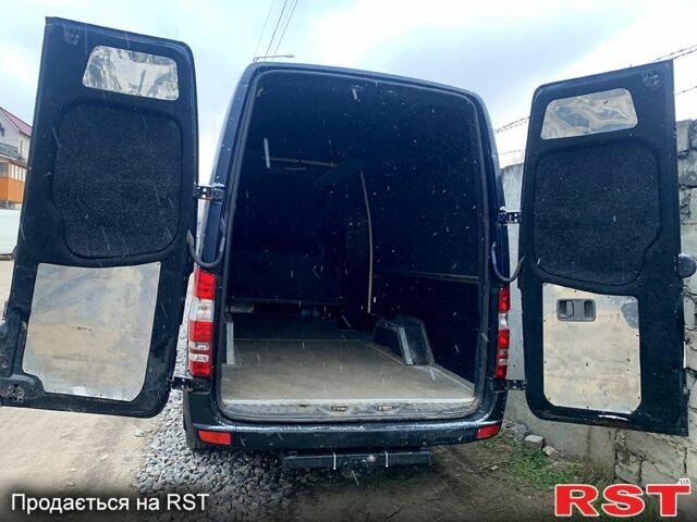 Синій Мерседес Sprinter, об'ємом двигуна 2.9 л та пробігом 600 тис. км за 8000 $, фото 3 на Automoto.ua