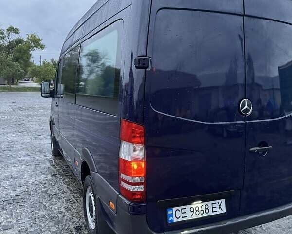 Синій Мерседес Sprinter, об'ємом двигуна 2.15 л та пробігом 400 тис. км за 12000 $, фото 10 на Automoto.ua