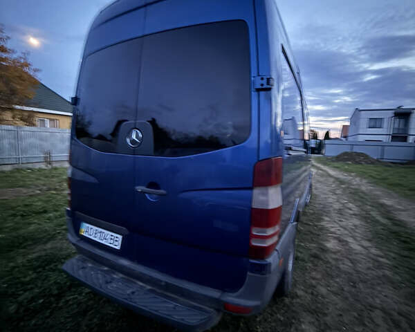 Синій Мерседес Sprinter, об'ємом двигуна 2.99 л та пробігом 450 тис. км за 12700 $, фото 5 на Automoto.ua