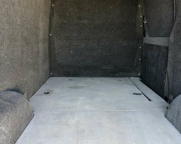 Синій Мерседес Sprinter, об'ємом двигуна 2.15 л та пробігом 550 тис. км за 9500 $, фото 4 на Automoto.ua
