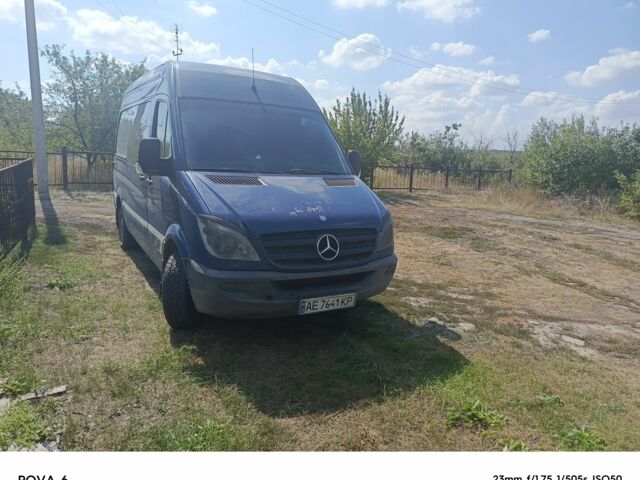 Синій Мерседес Sprinter, об'ємом двигуна 2.1 л та пробігом 610 тис. км за 8000 $, фото 3 на Automoto.ua