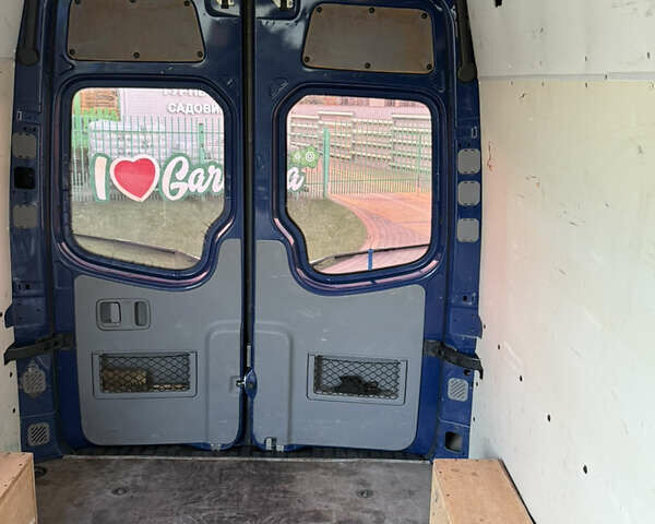 Синій Мерседес Sprinter, об'ємом двигуна 2.99 л та пробігом 315 тис. км за 14500 $, фото 21 на Automoto.ua