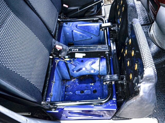 Синий Мерседес Sprinter, объемом двигателя 3 л и пробегом 350 тыс. км за 19000 $, фото 22 на Automoto.ua