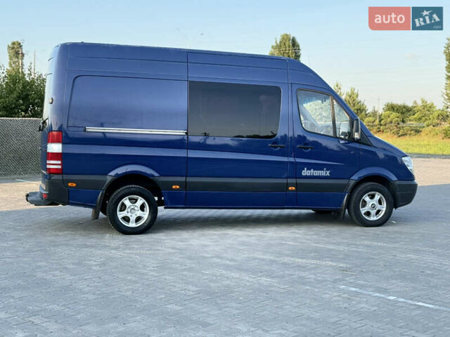 Синій Мерседес Sprinter, об'ємом двигуна 2.99 л та пробігом 315 тис. км за 14500 $, фото 1 на Automoto.ua