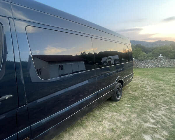 Синій Мерседес Sprinter, об'ємом двигуна 2.99 л та пробігом 336 тис. км за 20500 $, фото 2 на Automoto.ua