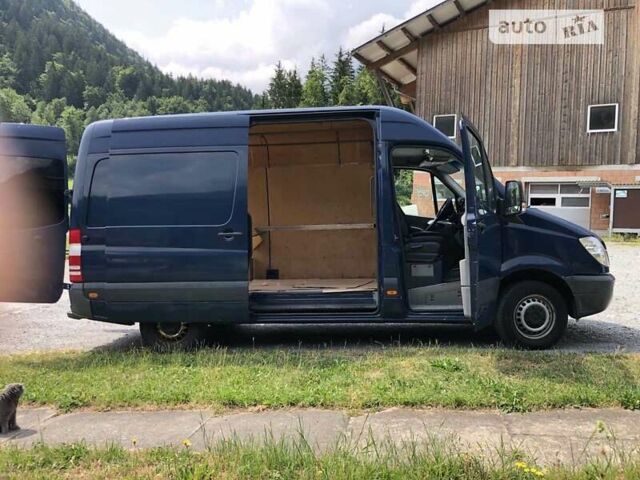 Синій Мерседес Sprinter, об'ємом двигуна 0 л та пробігом 353 тис. км за 11500 $, фото 4 на Automoto.ua