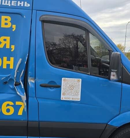 Синий Мерседес Sprinter, объемом двигателя 2.15 л и пробегом 290 тыс. км за 11850 $, фото 12 на Automoto.ua
