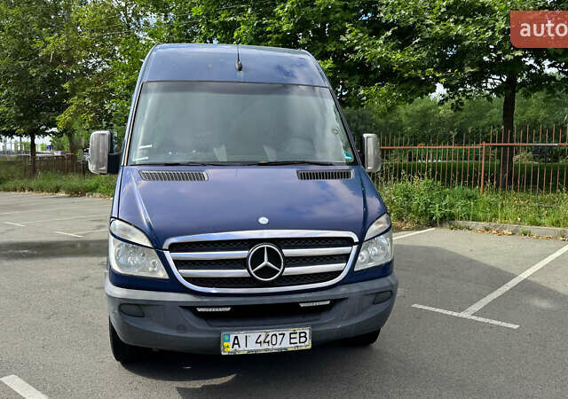 Синій Мерседес Sprinter, об'ємом двигуна 2.14 л та пробігом 471 тис. км за 10000 $, фото 2 на Automoto.ua